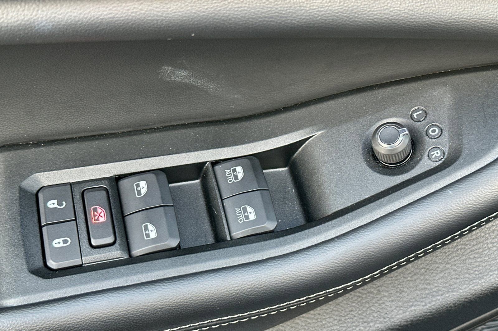 2025 Jeep Grand Cherokee L Altitude X 4x2