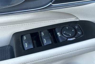 2023 Cadillac CT4 Luxury