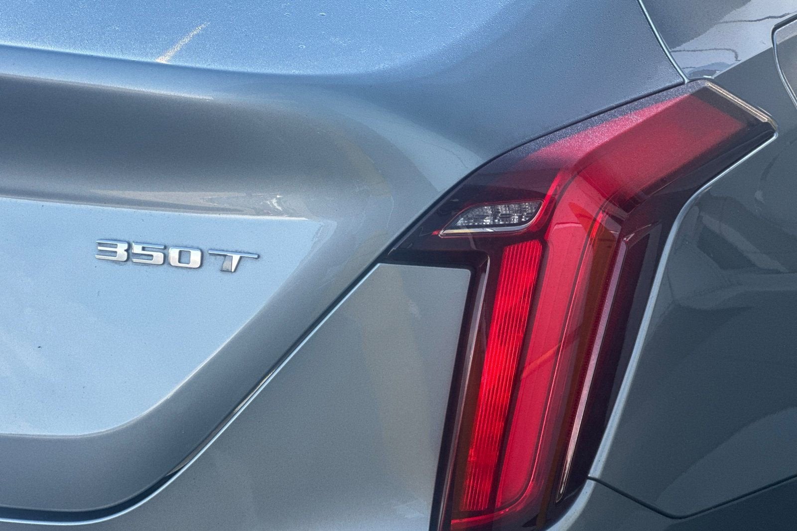 2023 Cadillac CT4 Luxury