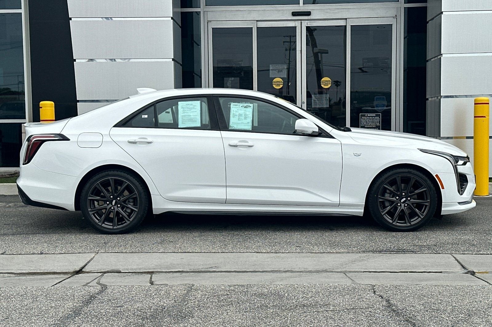 2023 Cadillac CT4 Sport