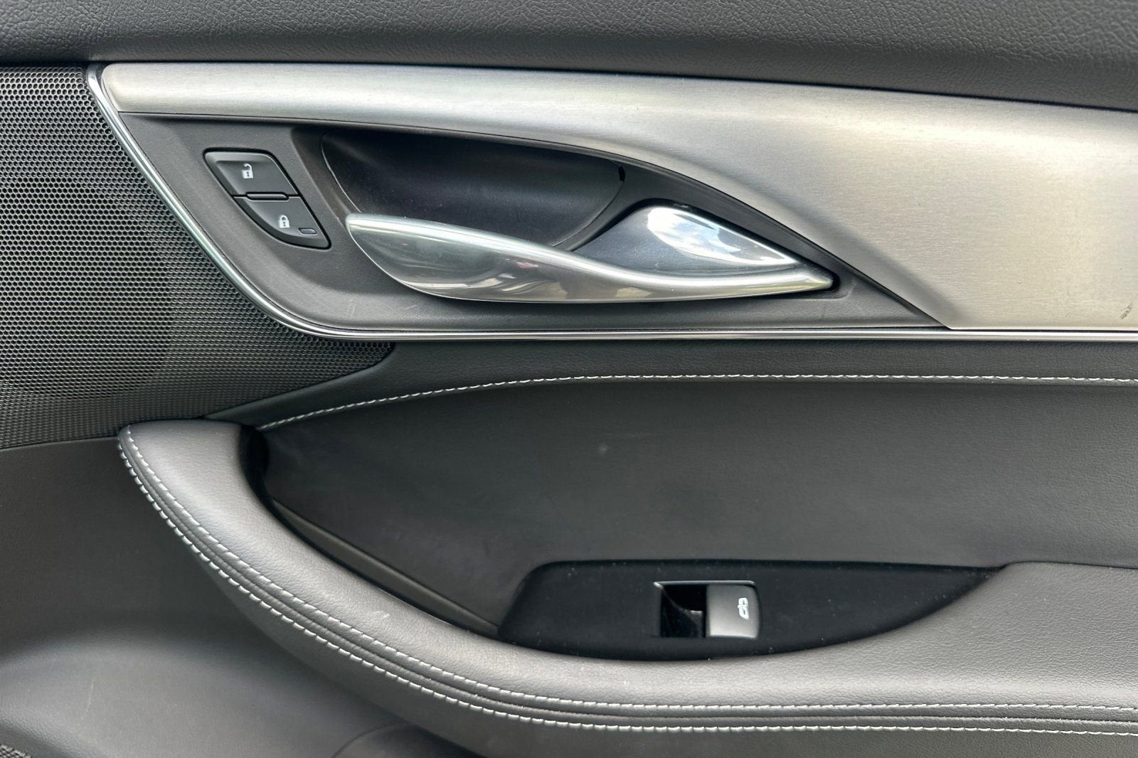 2023 Cadillac CT5 Luxury