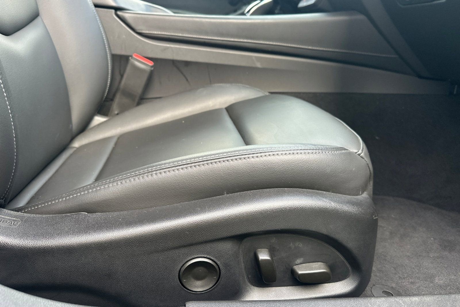 2023 Cadillac CT5 Luxury