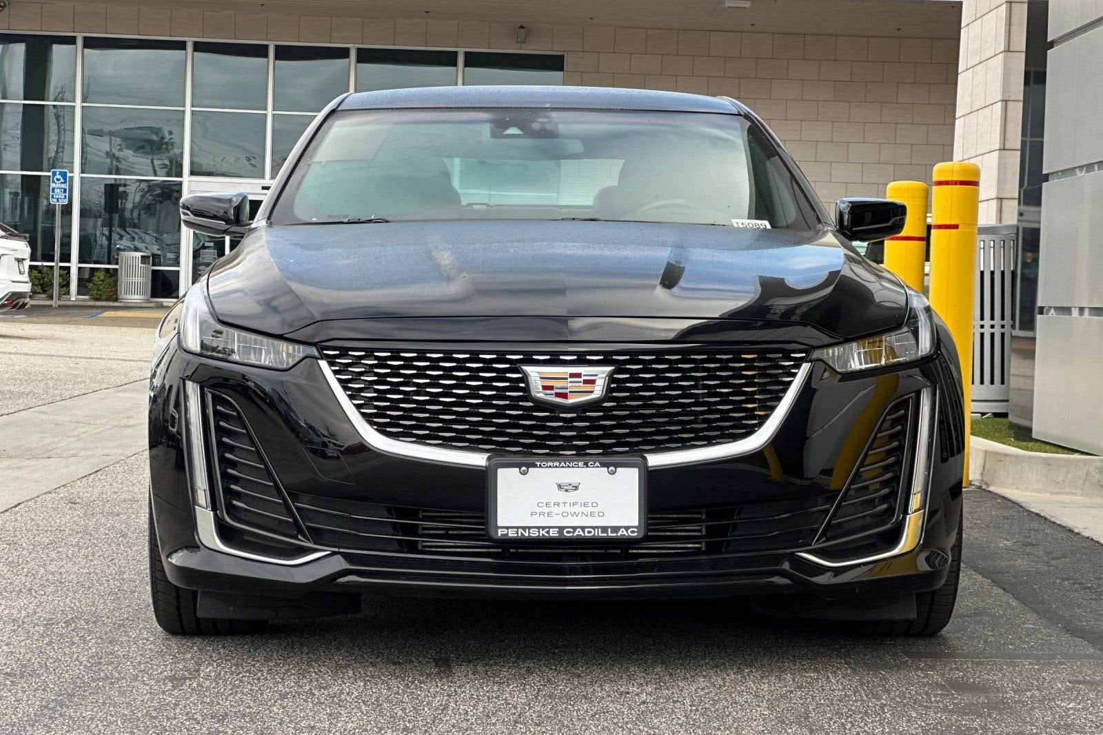 2023 Cadillac CT5 Luxury