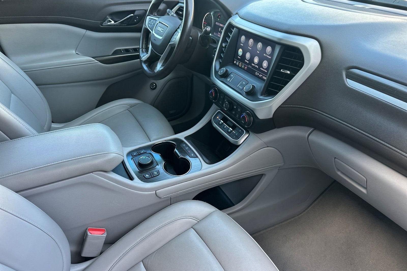 2021 GMC Acadia SLT