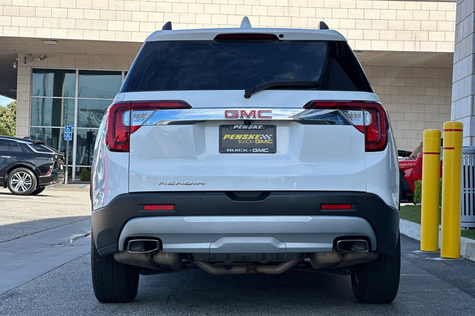 2021 GMC Acadia SLT