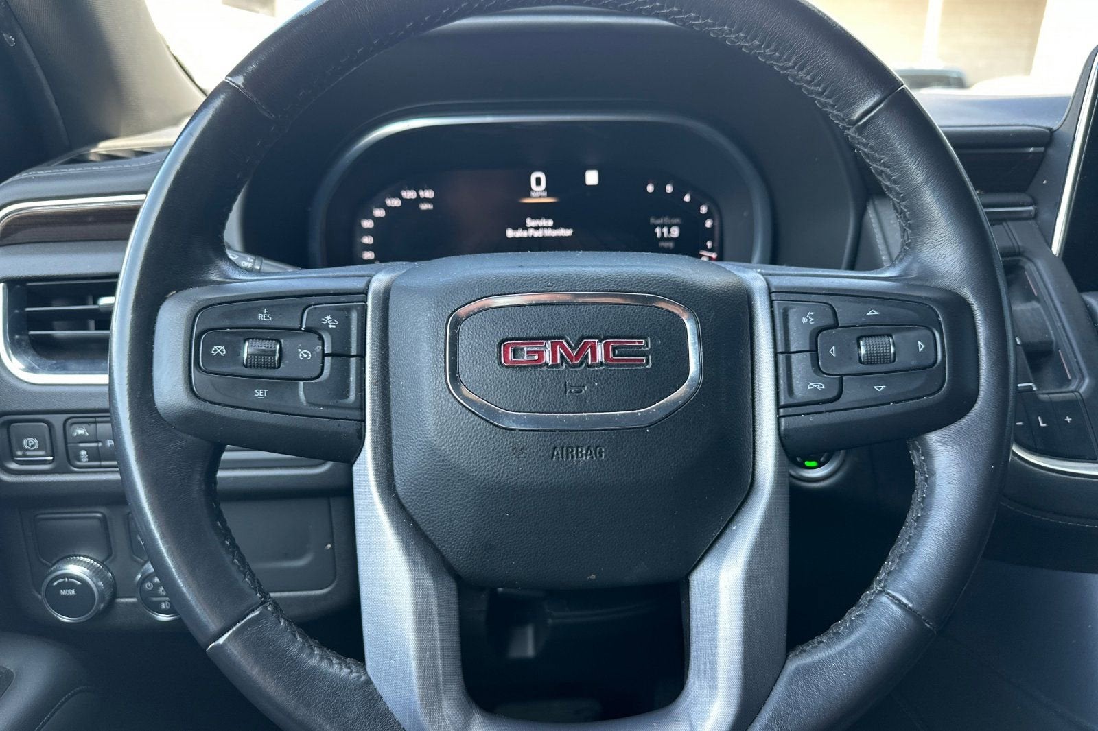 2022 GMC Yukon SLE
