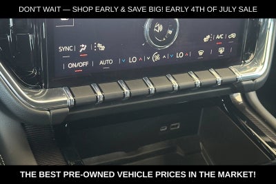 2025 GMC Yukon XL Elevation