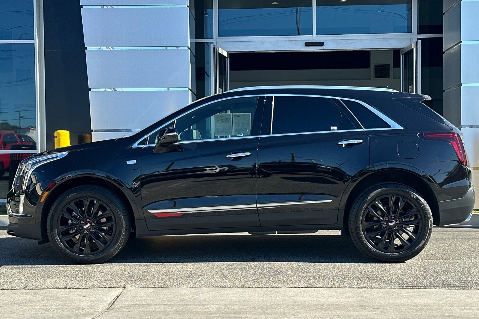 2025 Cadillac XT5 Luxury