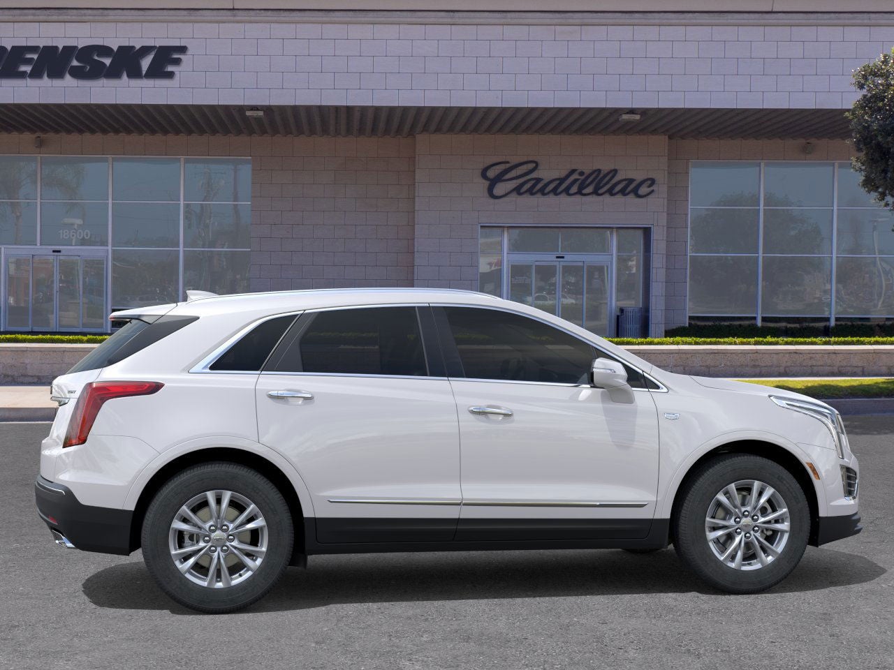 2026 Cadillac XT5 Luxury