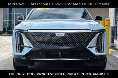 2024 Cadillac LYRIQ Luxury 1