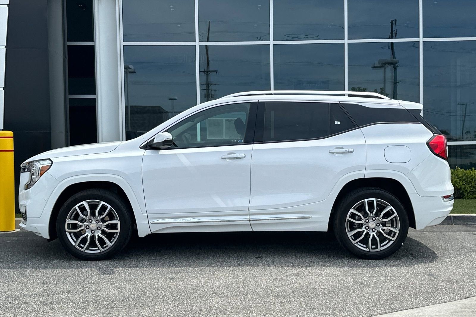 2024 GMC Terrain Denali