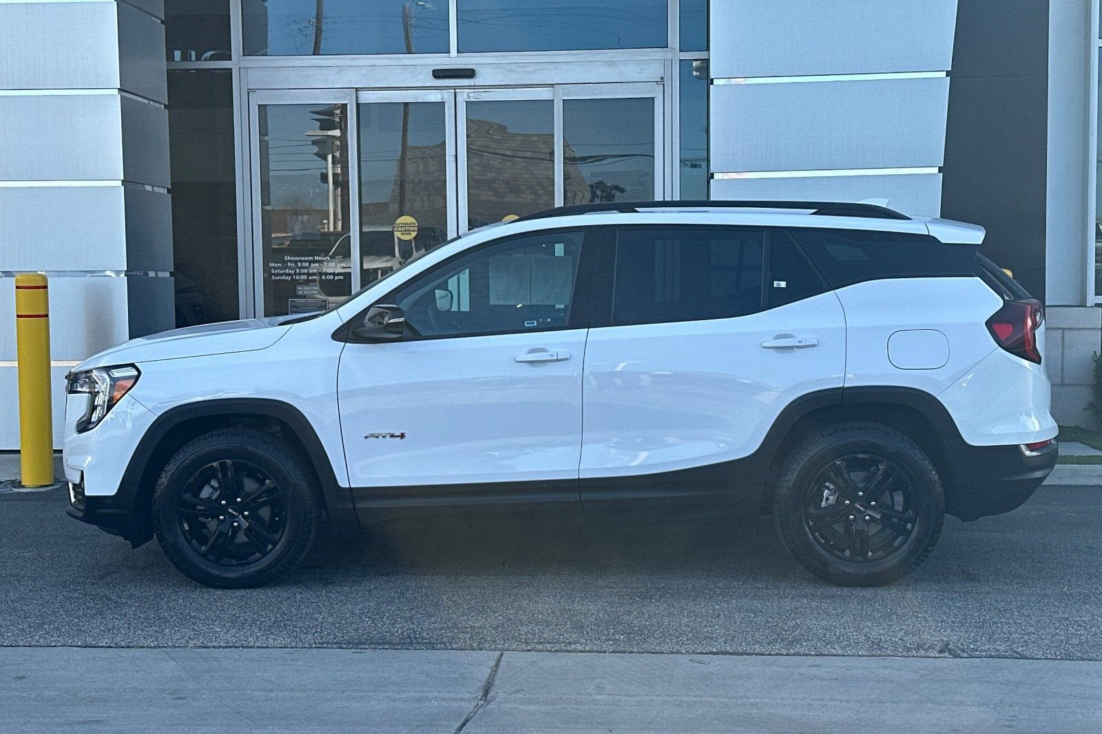 2022 GMC Terrain AT4