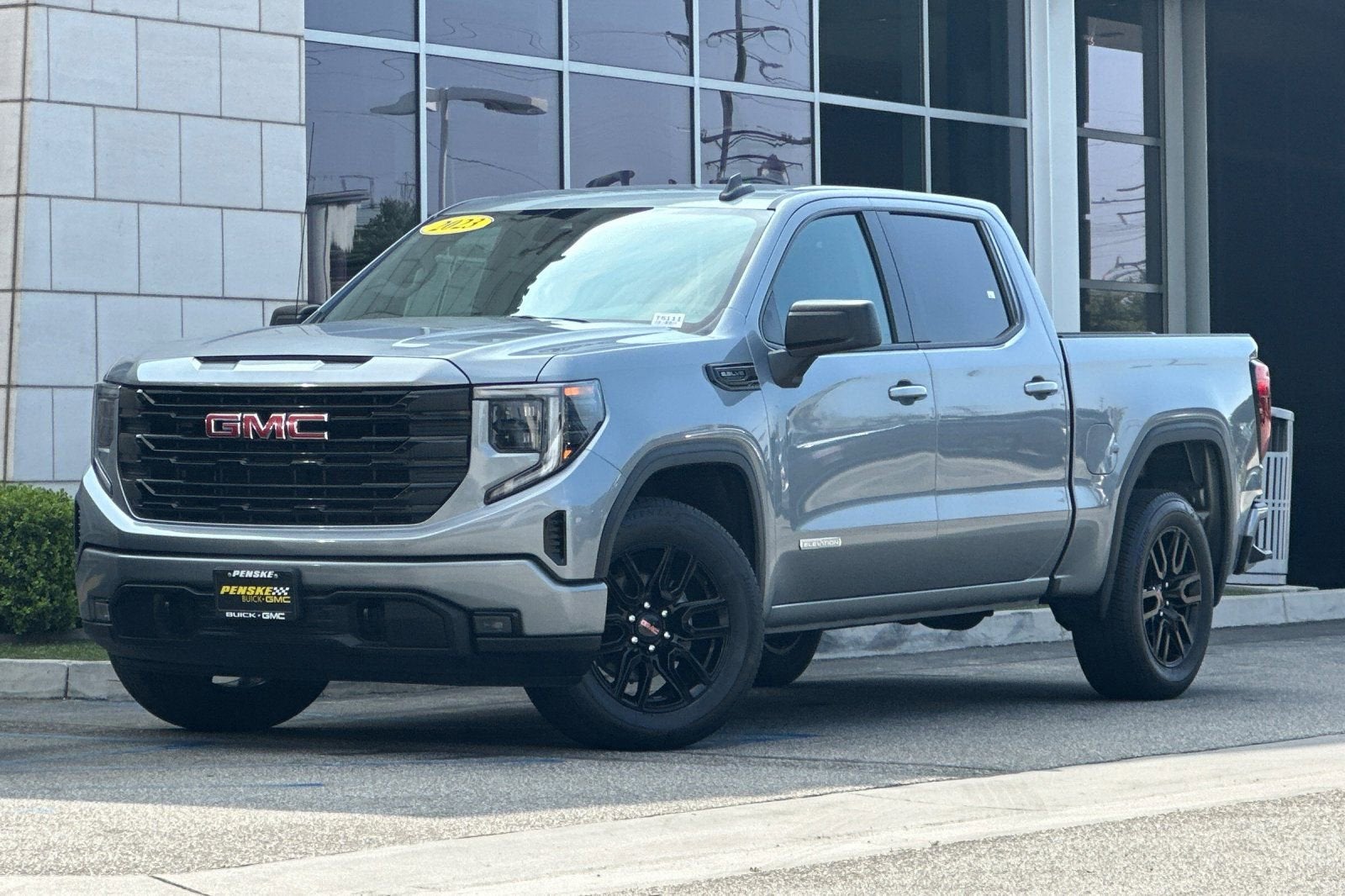2023 GMC Sierra 1500 Elevation