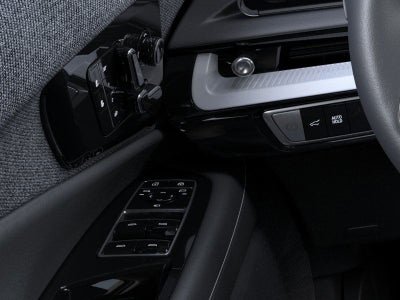 2025 Cadillac OPTIQ Luxury 1