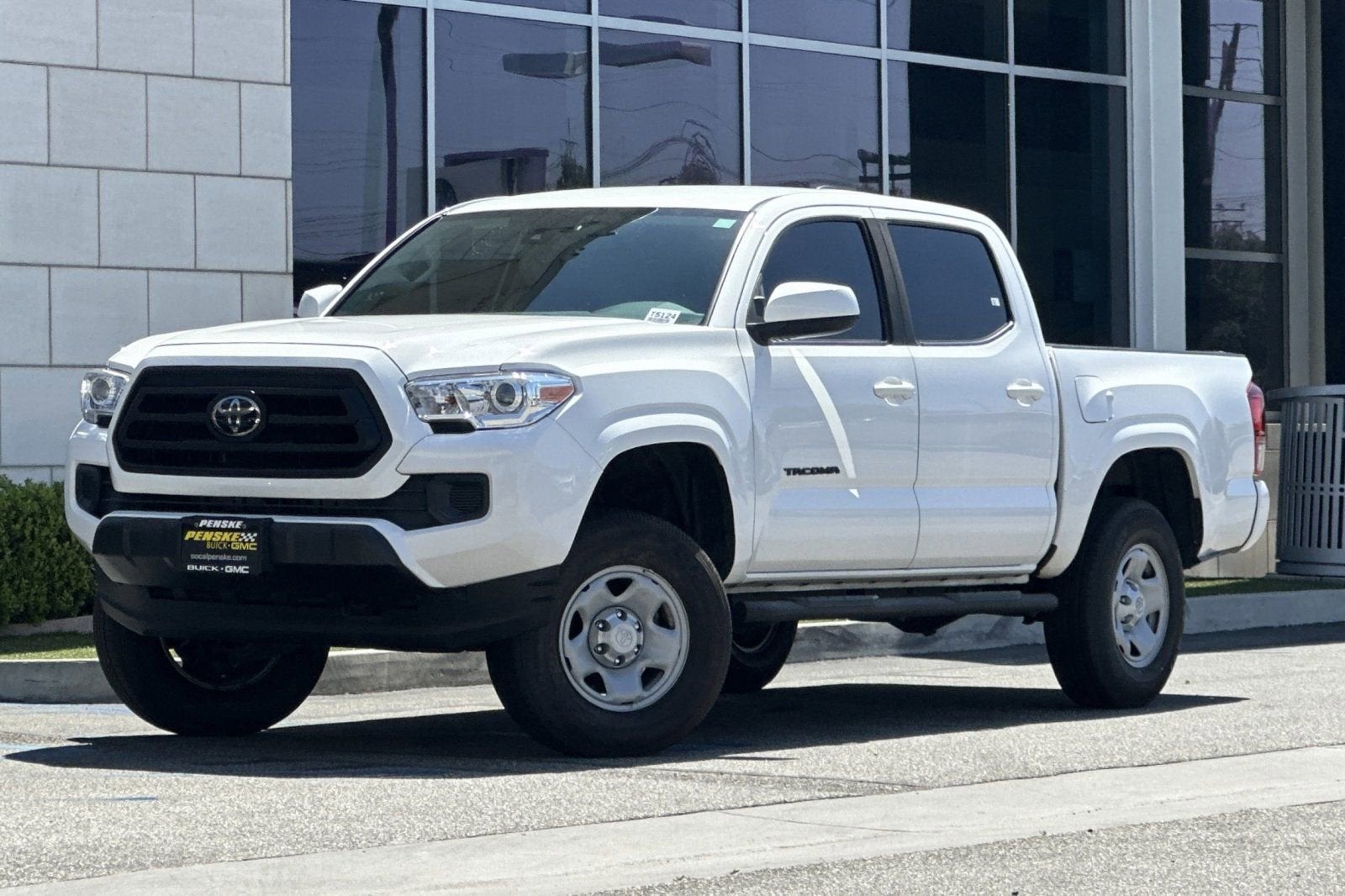 2022 Toyota Tacoma SR