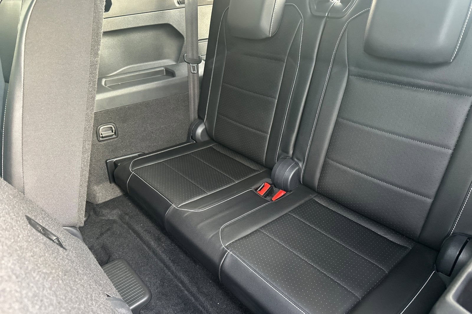 2021 Volkswagen Tiguan 2.0T SE R-Line Black