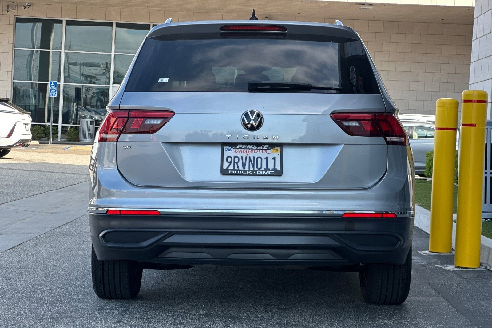 2024 Volkswagen Tiguan 2.0T SE