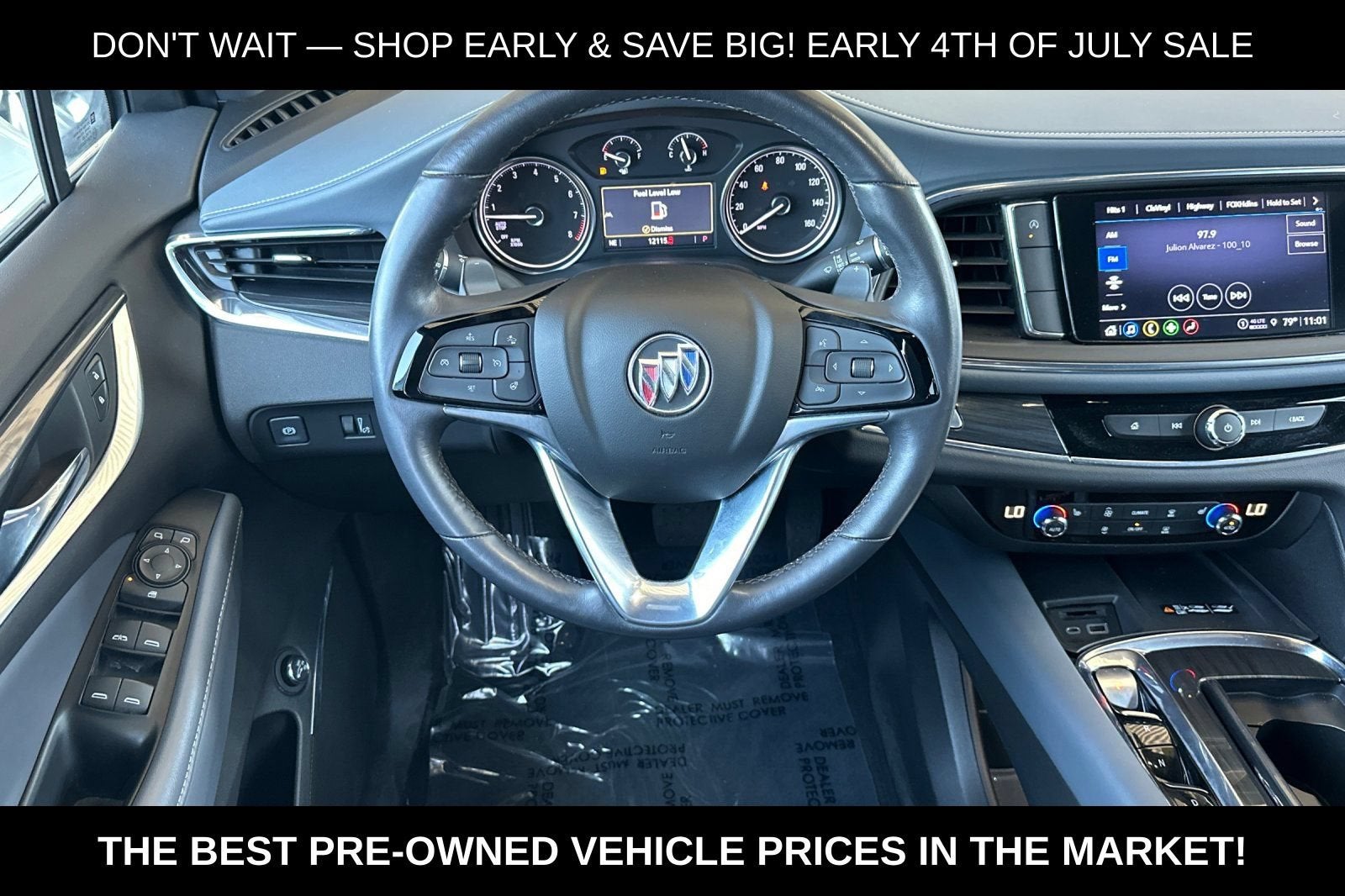 2023 Buick Enclave Essence