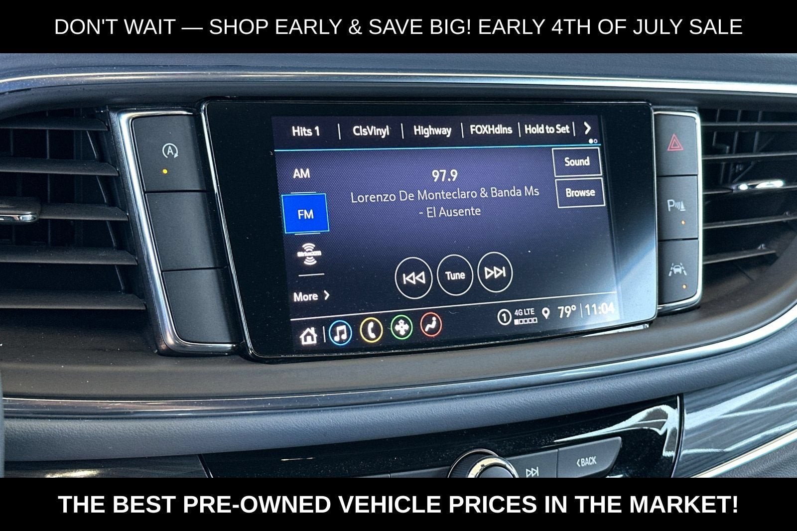 2023 Buick Enclave Essence