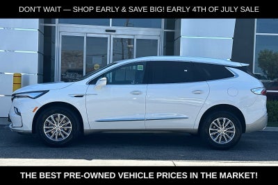 2023 Buick Enclave Essence