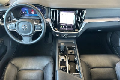2024 Volvo S60 Core Dark Theme