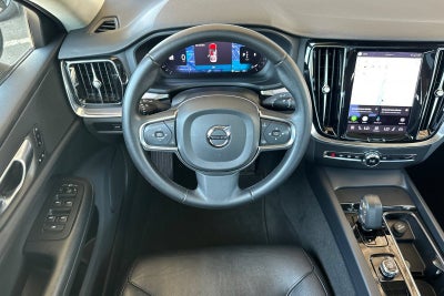 2024 Volvo S60 Core Dark Theme