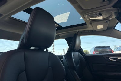 2024 Volvo S60 Core Dark Theme