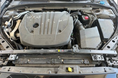 2024 Volvo S60 Core Dark Theme