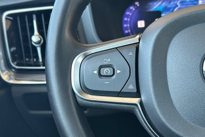 2024 Volvo S60 Core Dark Theme