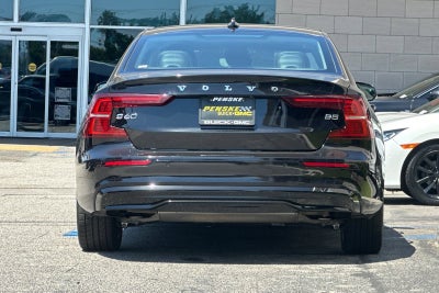 2024 Volvo S60 Core Dark Theme