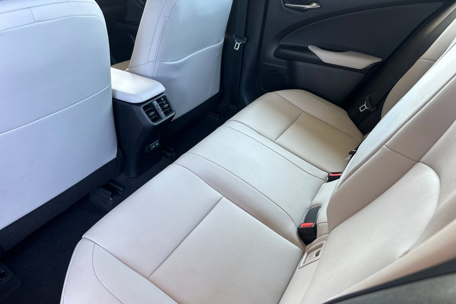 2024 Lexus UX UX 250h F SPORT Design