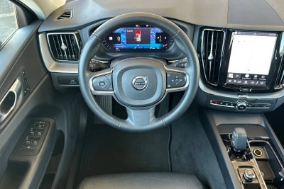 2024 Volvo XC60 Core Dark Theme