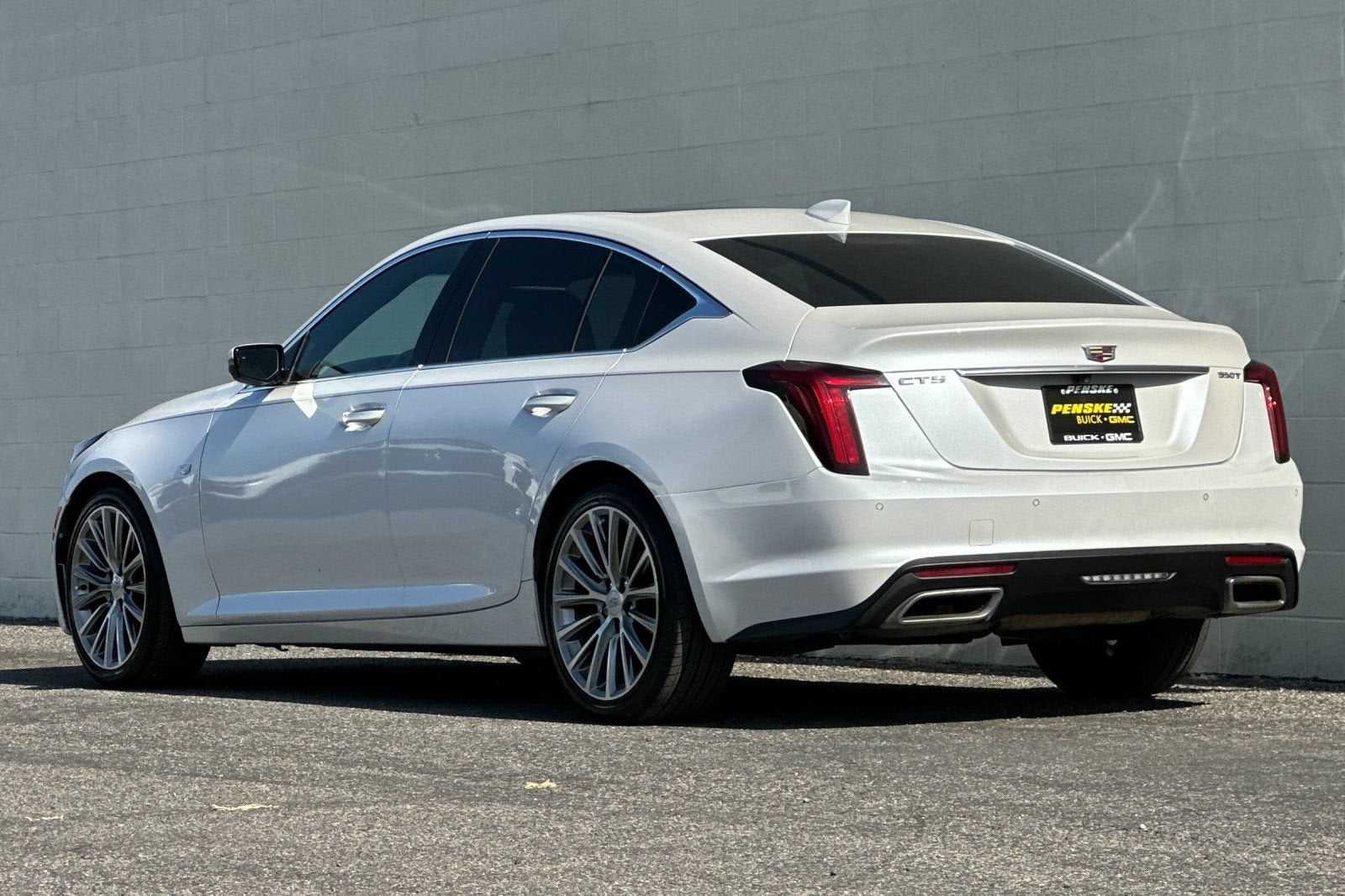 2023 Cadillac CT5 Premium Luxury