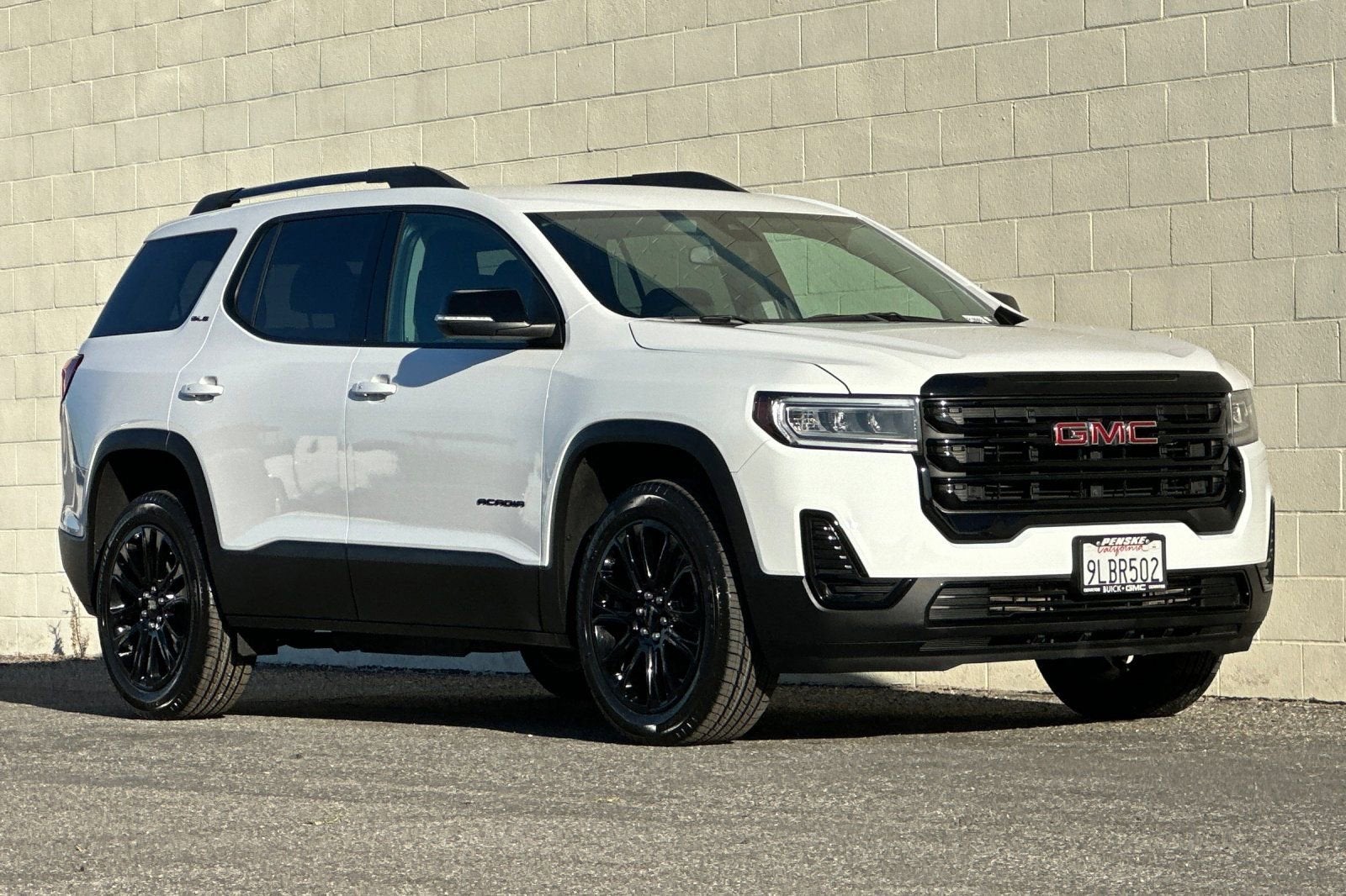 2023 GMC Acadia SLE
