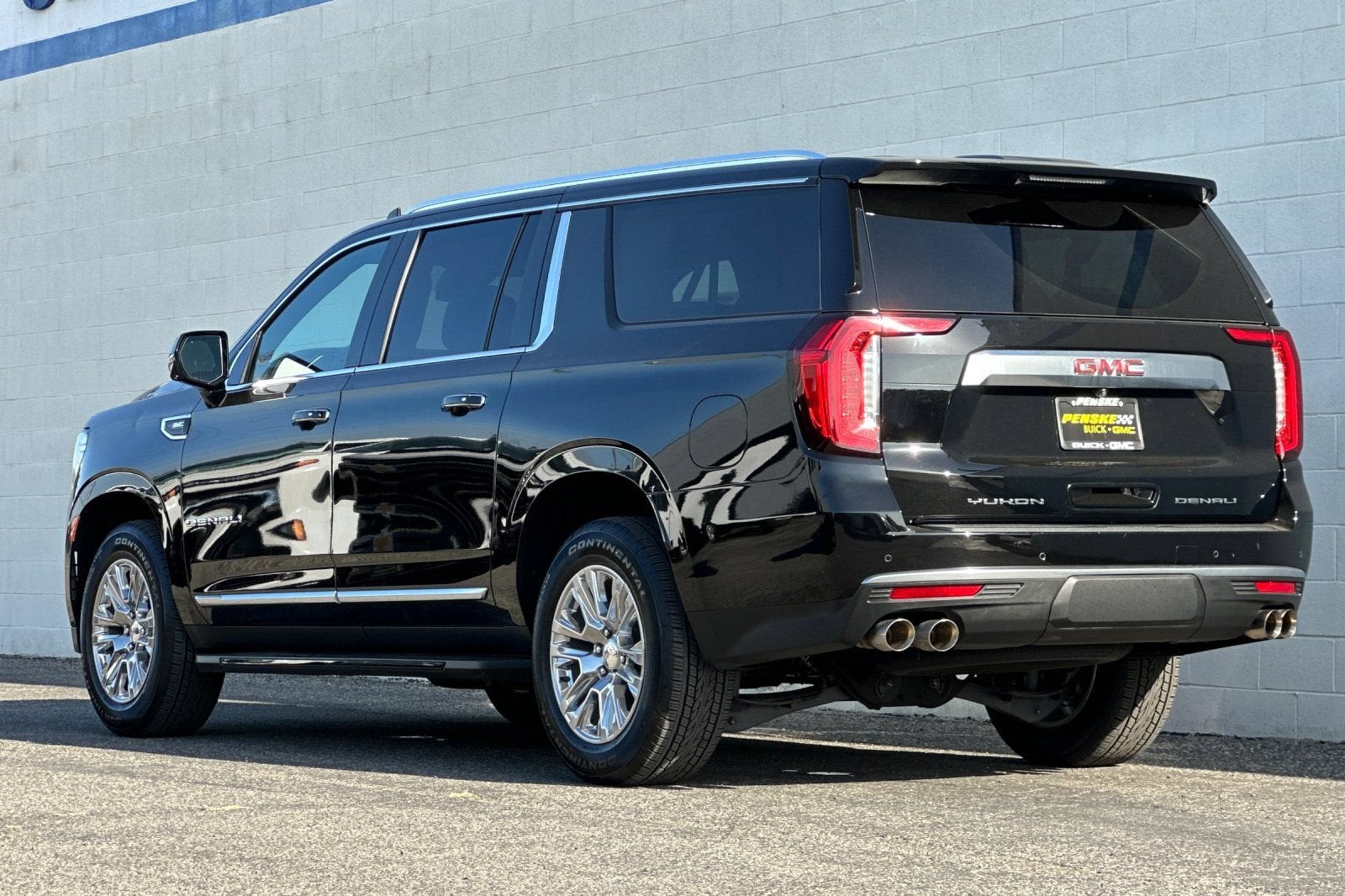 2023 GMC Yukon XL Denali