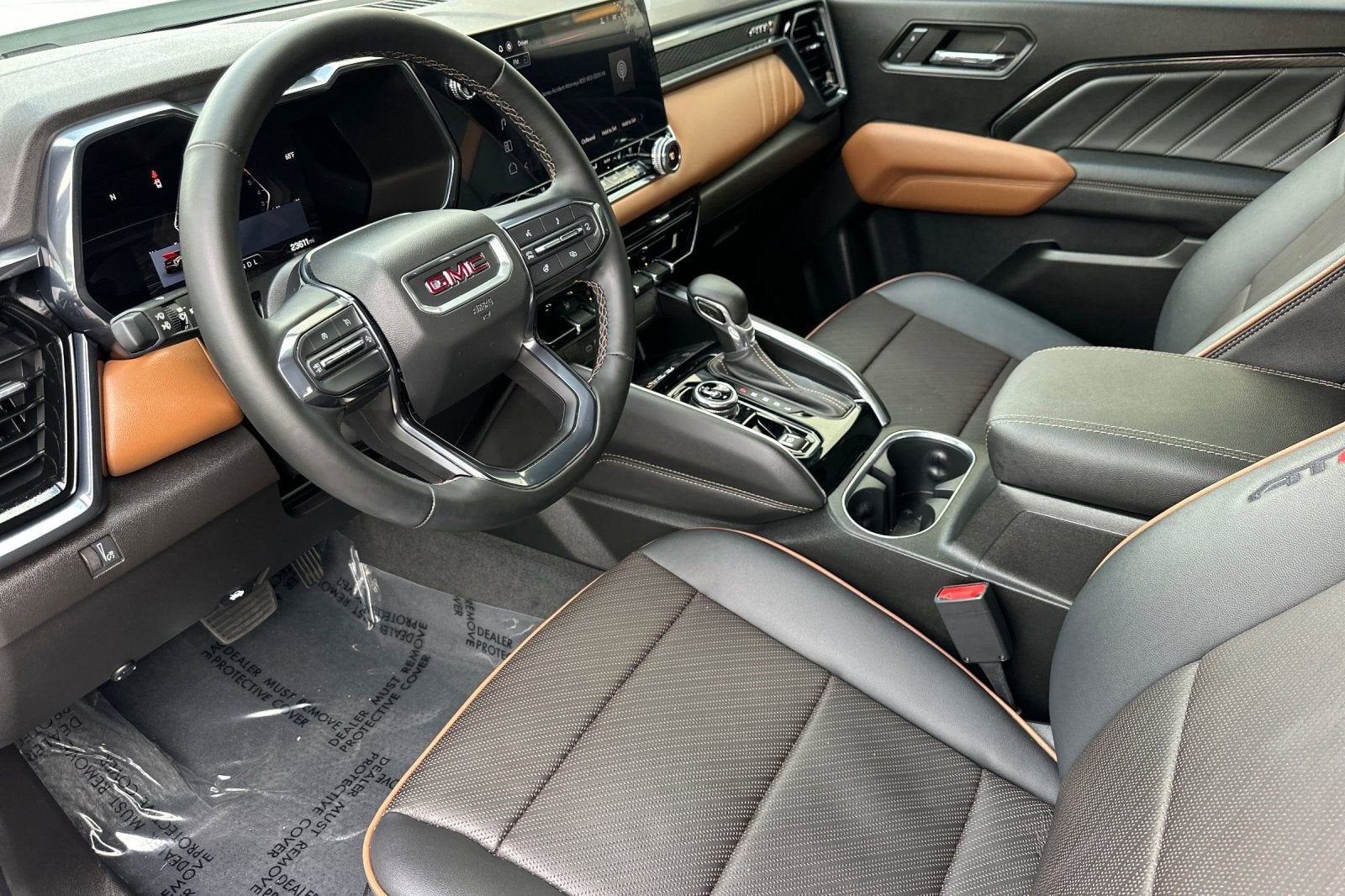 2023 GMC Canyon AT4