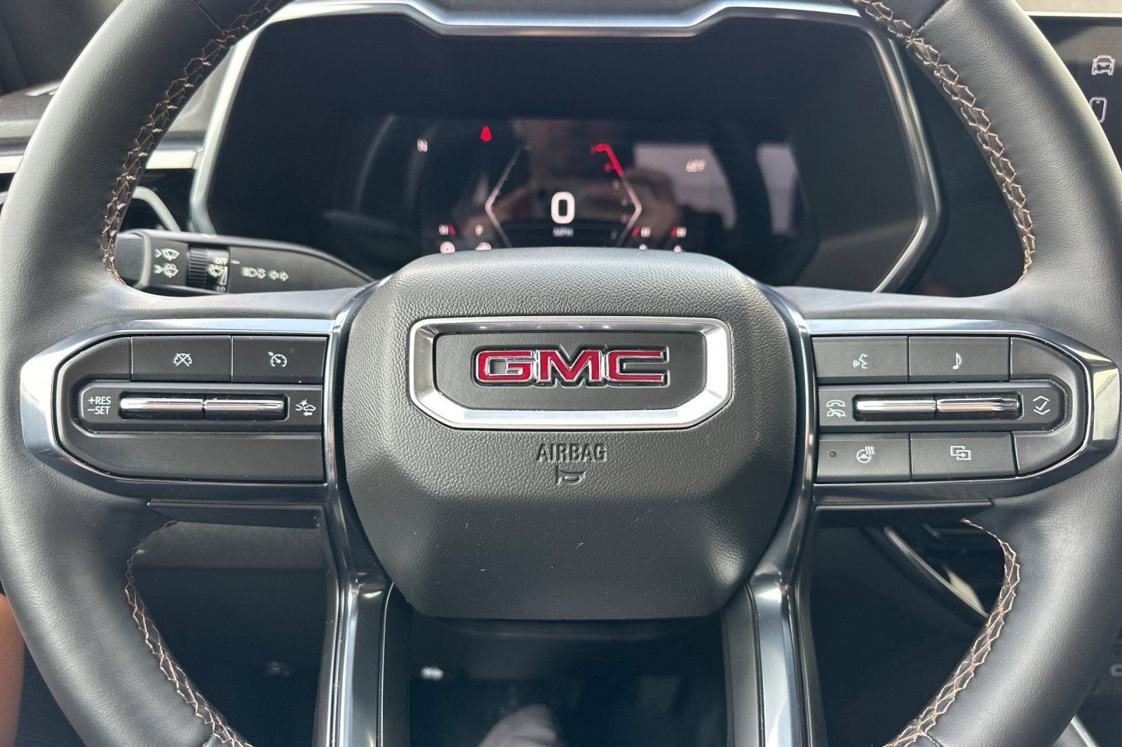 2023 GMC Canyon AT4