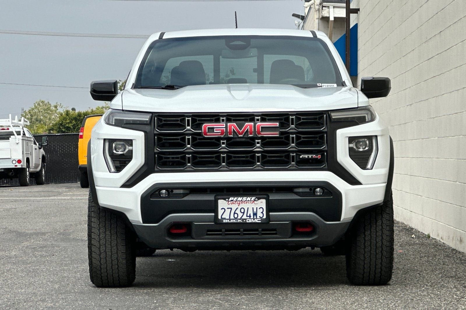 2023 GMC Canyon AT4
