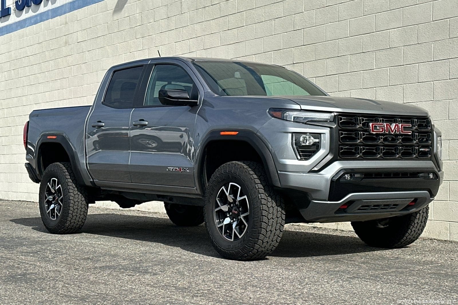 2024 GMC Canyon AT4X