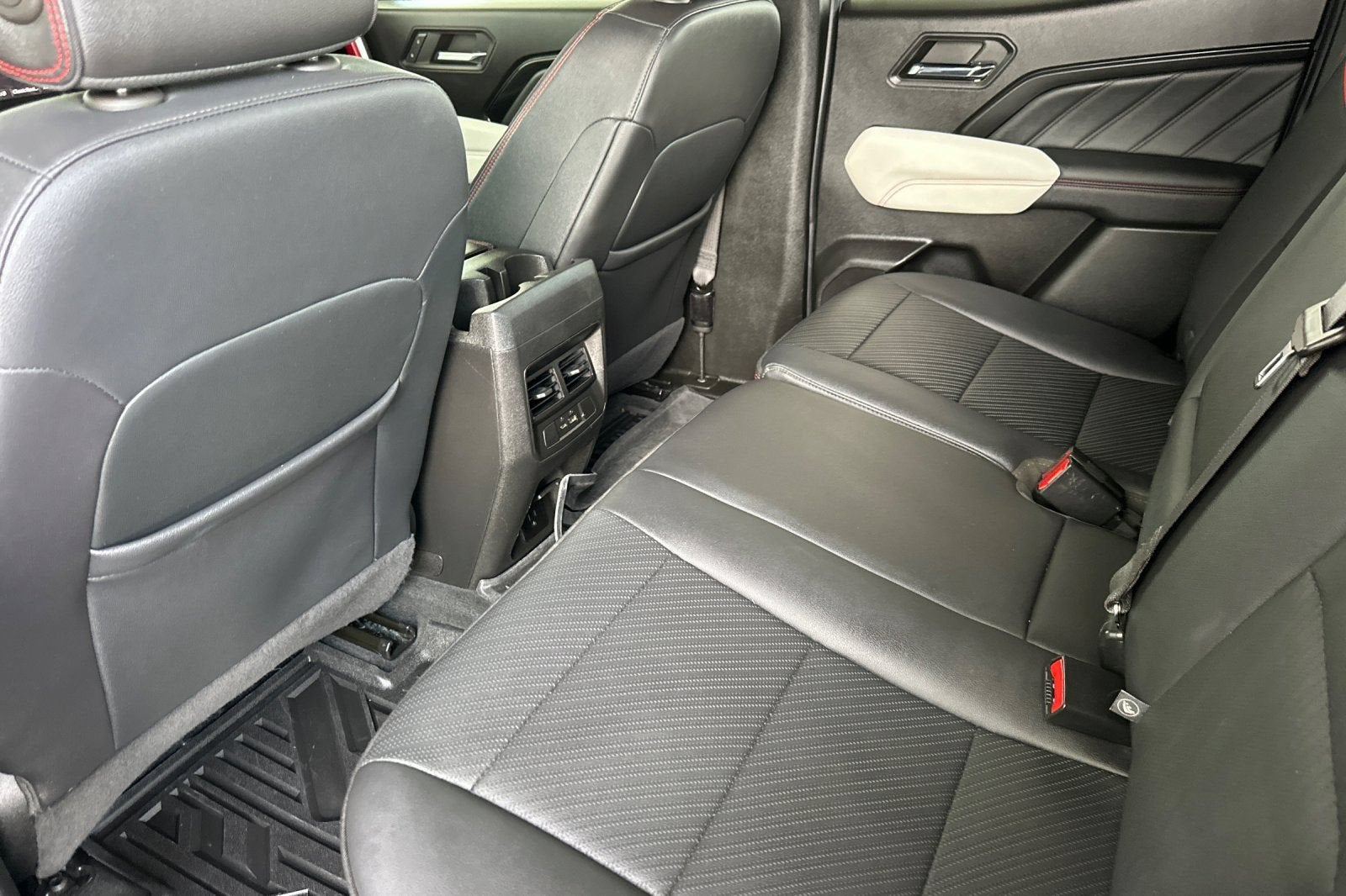 2024 GMC Canyon AT4X