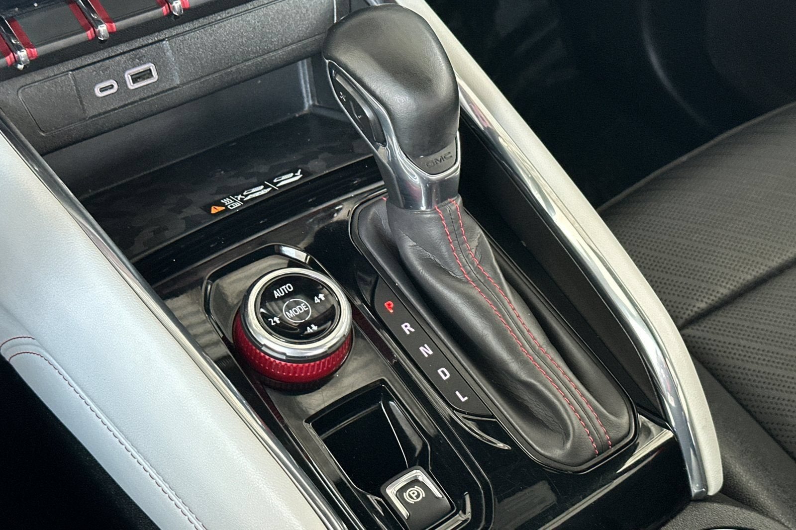 2024 GMC Canyon AT4X