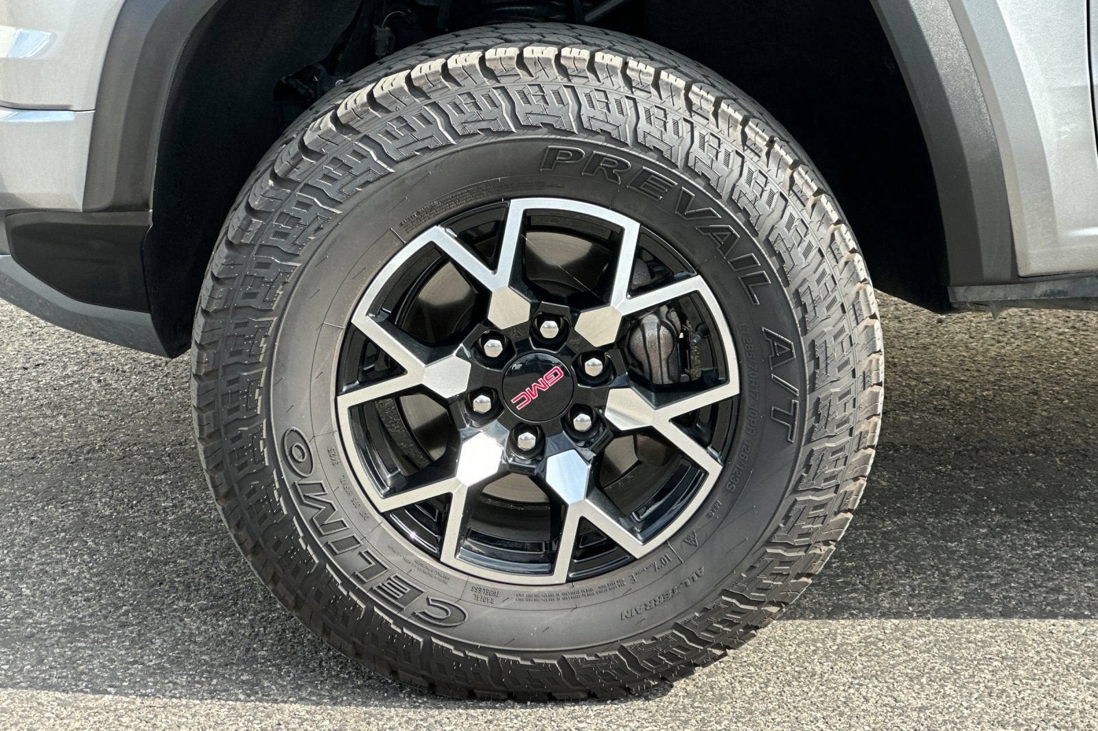 2024 GMC Canyon AT4X