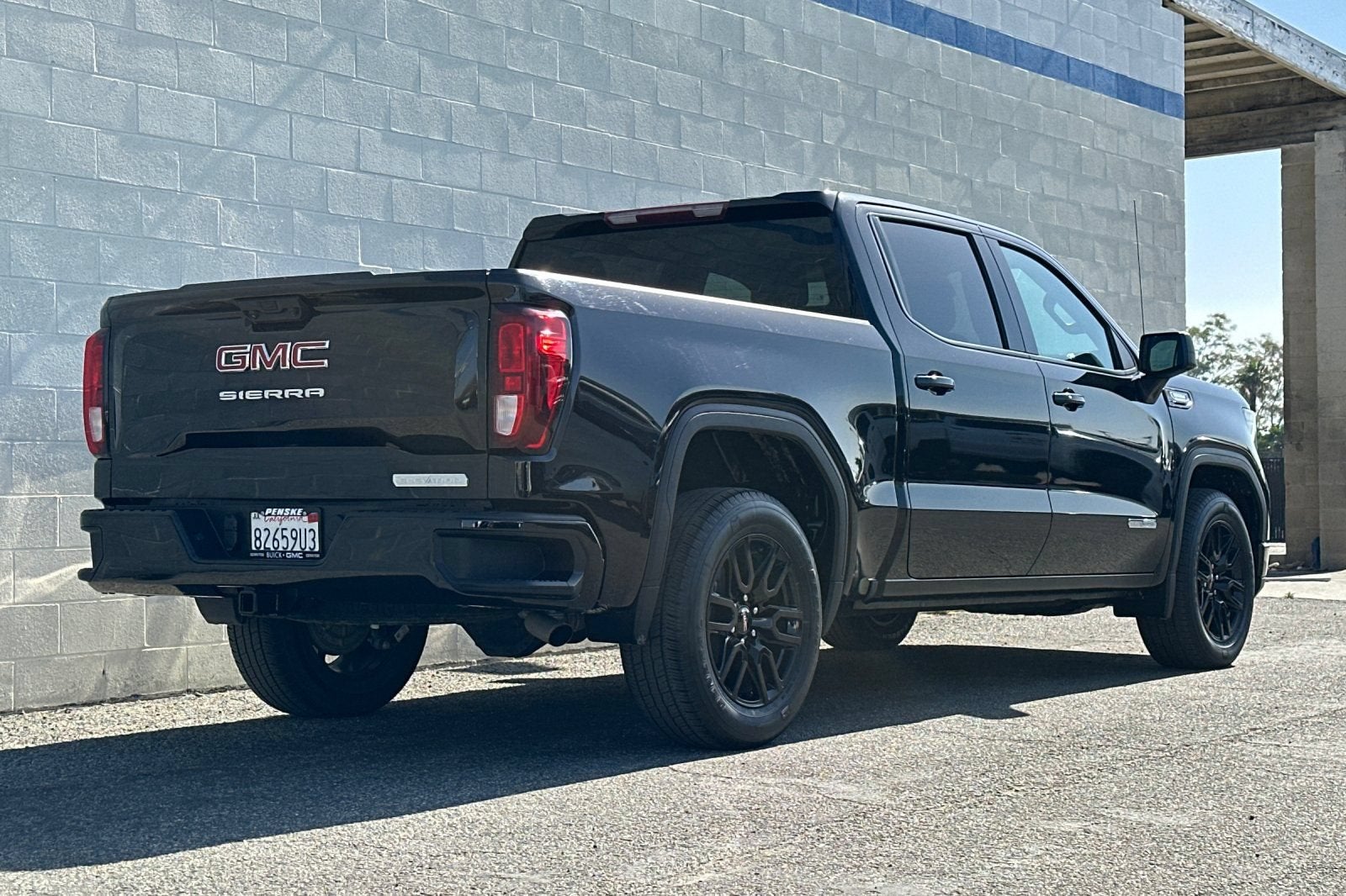 2023 GMC Sierra 1500 Elevation