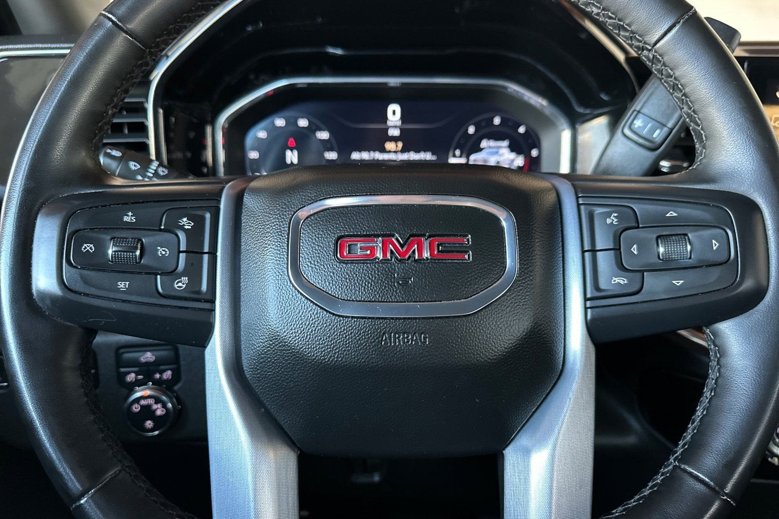 2023 GMC Sierra 1500 SLE
