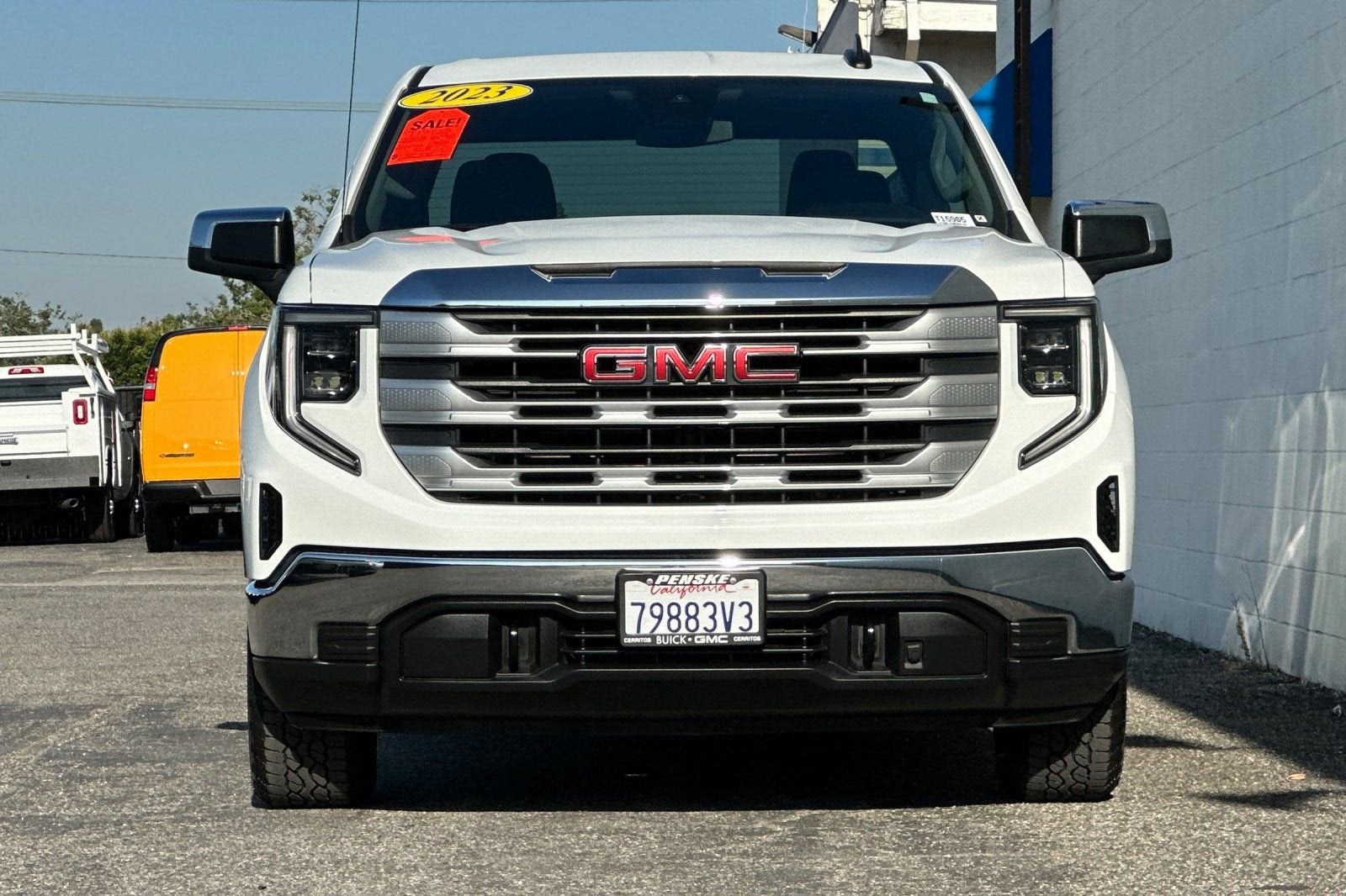 2023 GMC Sierra 1500 SLE