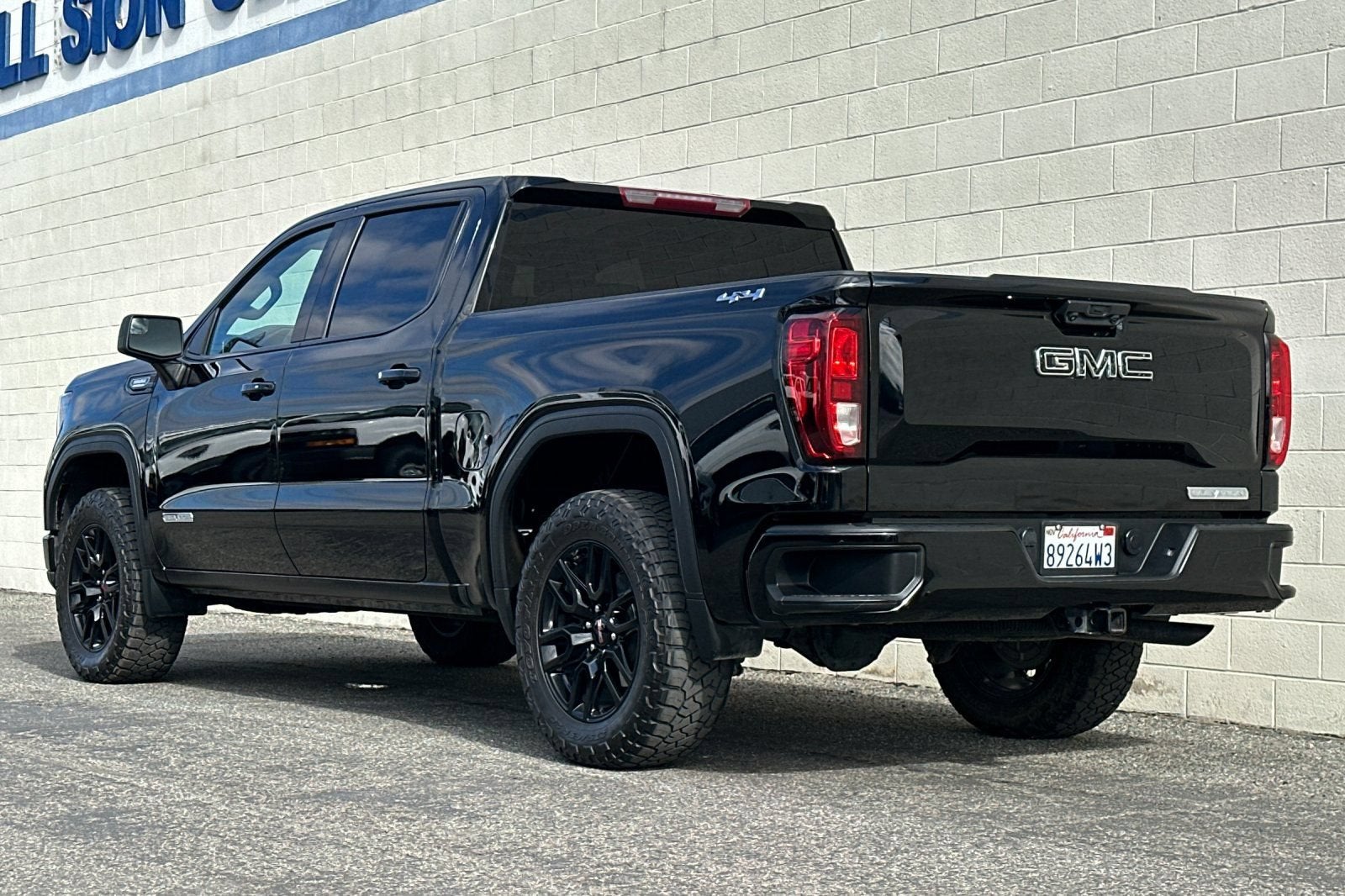 2024 GMC Sierra 1500 Elevation