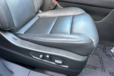 2023 Cadillac XT4 FWD Premium Luxury