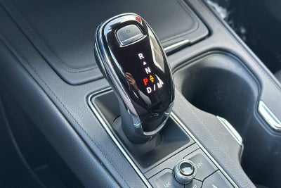 2023 Cadillac XT4 FWD Premium Luxury