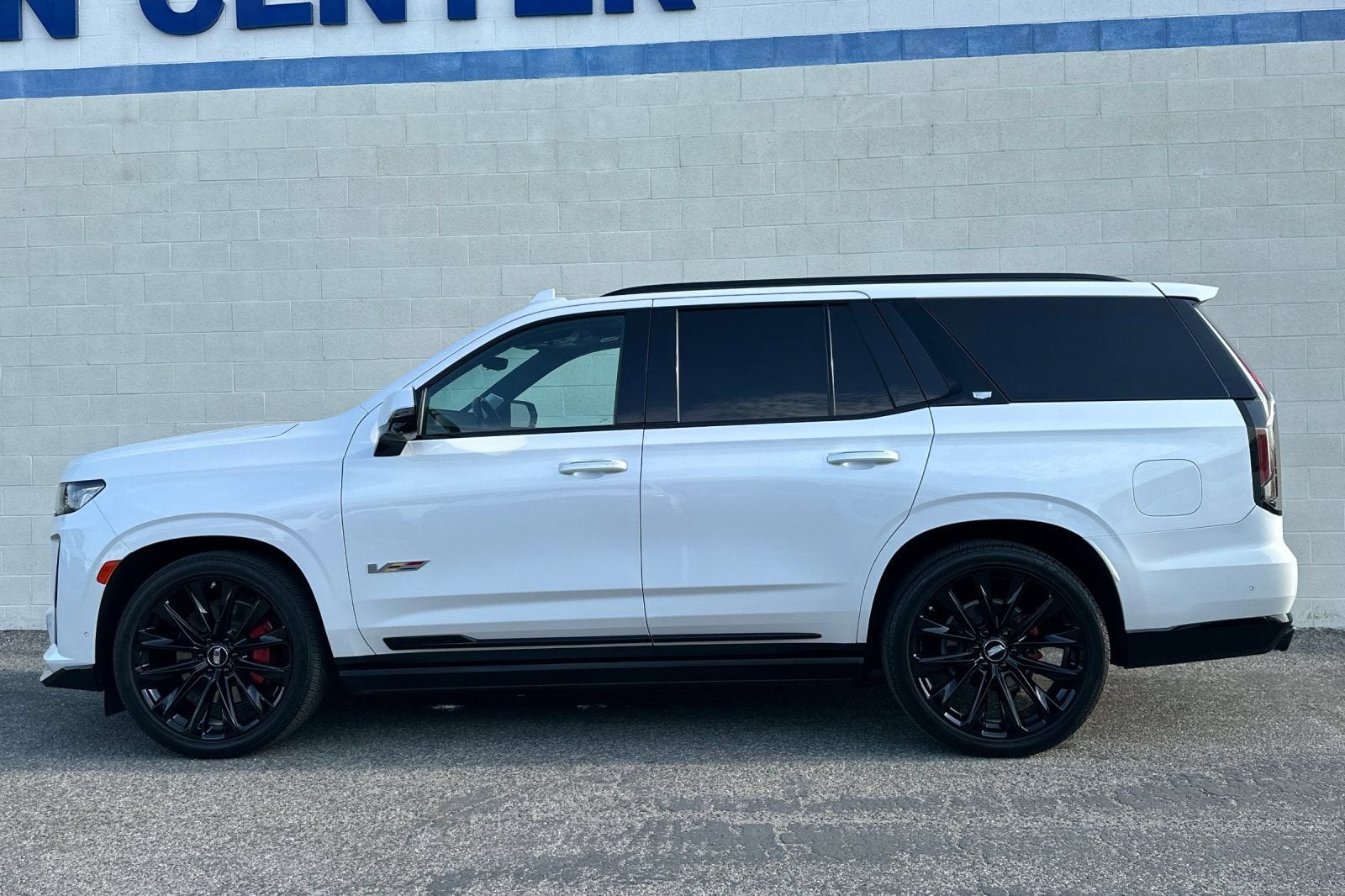 2023 Cadillac Escalade AWD V-Series