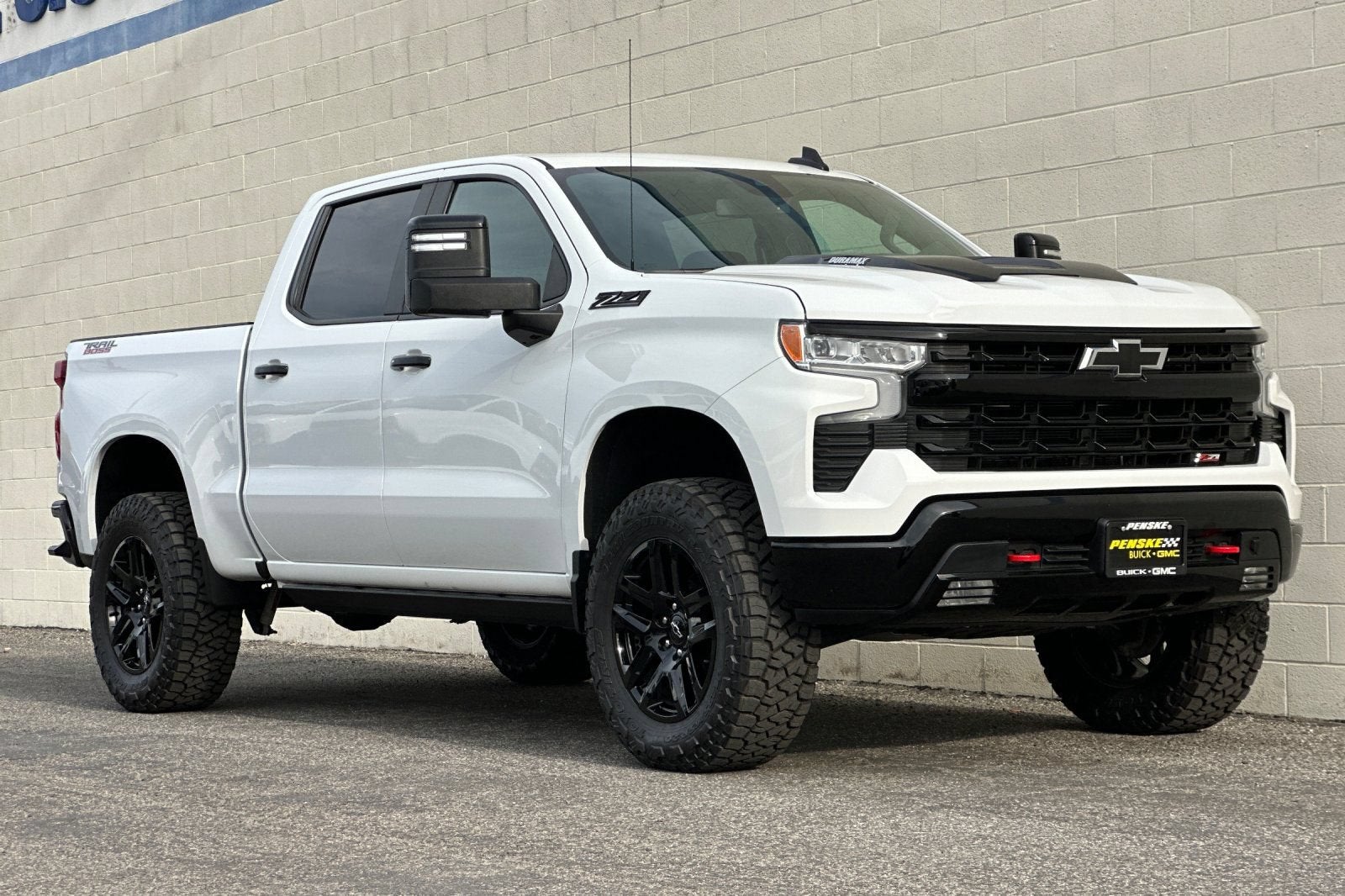 2025 Chevrolet Silverado 1500 LT Trail Boss